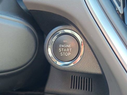 Used 2024 Subaru Crosstrek 2.0i Premium image 16