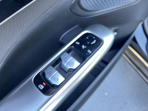 Certified 2024 Mercedes-Benz C 300 4MATIC Sedan image 15