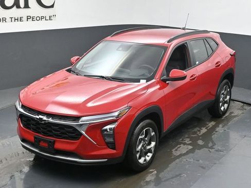 New 2026 Chevrolet Trax LT w/ Driver Confidence Package image 23