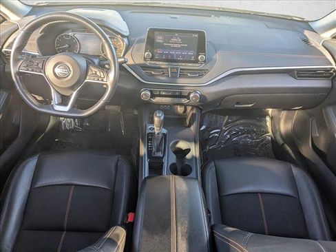 Used 2022 Nissan Altima 2.5 SR image 16