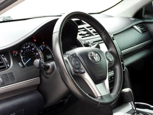 Used 2012 Toyota Camry SE image 43