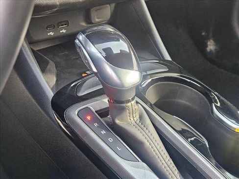 Used 2024 Buick Envista Sport Touring w/ Convenience I Package image 13