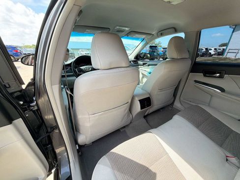 Used 2012 Toyota Camry XLE w/ Convenience Pkg FWD image 15
