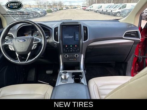 Used 2023 Ford Edge SEL w/ Convenience Package image 12