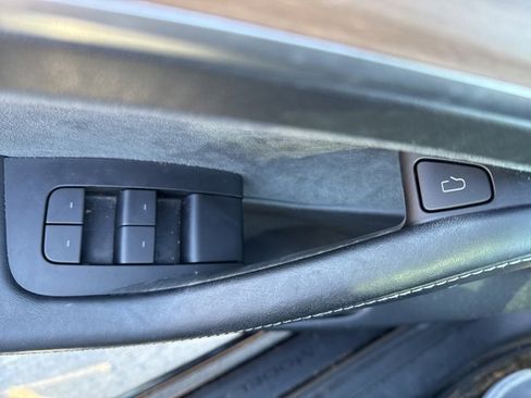 Used 2022 Tesla Model 3 image 16