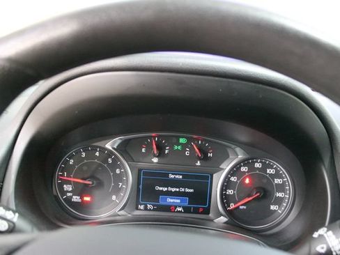 Used 2024 GMC Terrain SLE FWD image 17