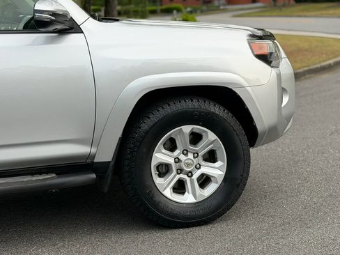 Used 2015 Toyota 4Runner SR5 Premium RWD image 7