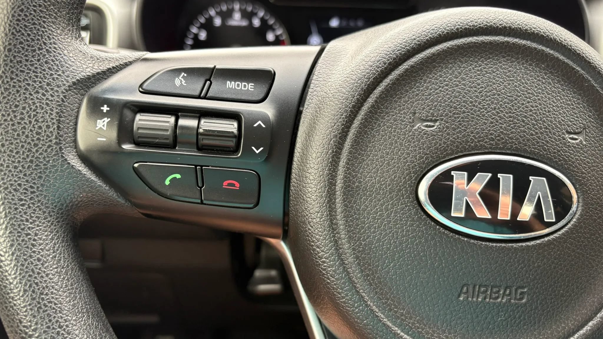 Used 2017 Kia Sorento AWD image 19
