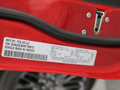 Used 2022 Jeep Compass Limited w/ (RED) Package image 45