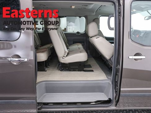 Used 2019 Nissan NV 3500 SL RWD image 19