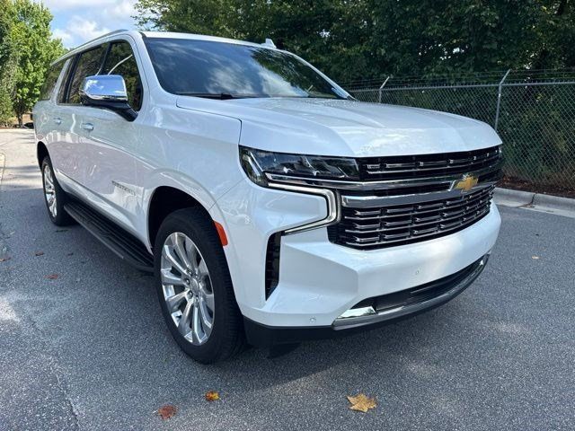 Used 2024 Chevrolet Suburban Premier AWD/4WD image 3