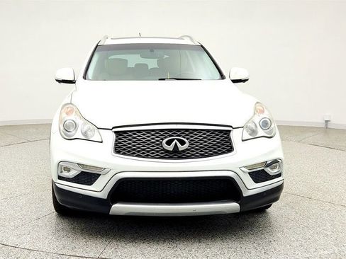 Used 2016 INFINITI QX50 2WD w/ Premium Plus Package image 2