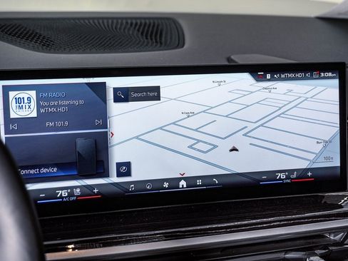 Used 2025 BMW X6 M60i image 22