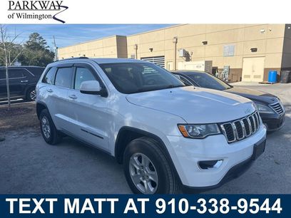 Used 2017 Jeep Grand Cherokee Laredo w/ Quick Order Package 2BE