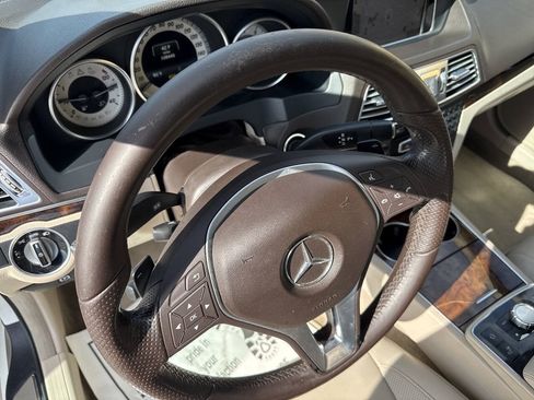 Used 2014 Mercedes-Benz E 350 Cabriolet image 28