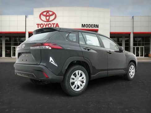 New 2026 Toyota Corolla Cross L image 21