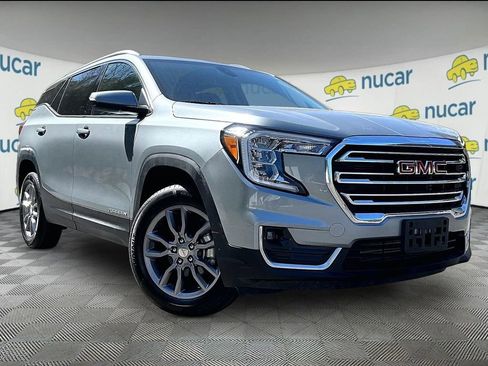 Used 2023 GMC Terrain SLT AWD/4WD image 1