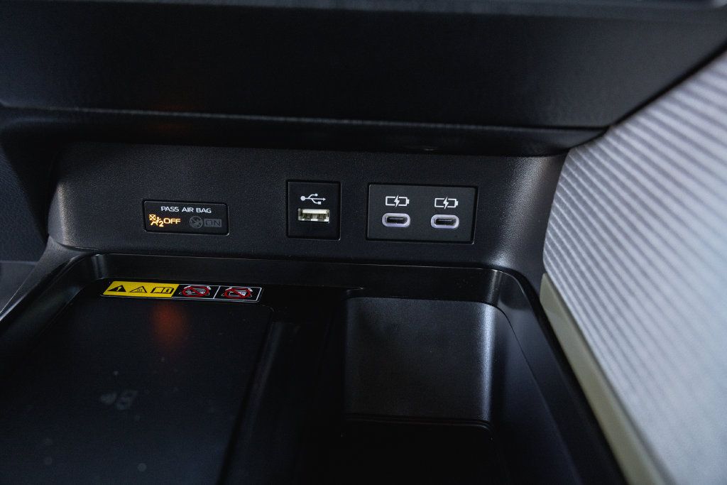 Certified 2026 Toyota Camry SE FWD image 19
