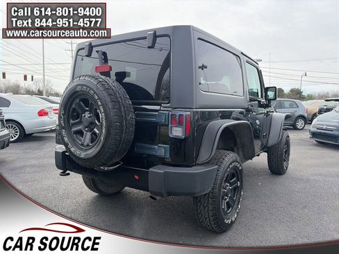 Used 2018 Jeep Wrangler Sahara w/ Connectivity Group image 6