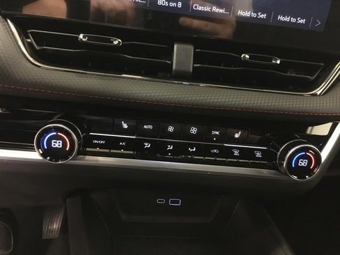 New 2026 Chevrolet Equinox RS image 23