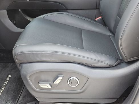 Certified 2025 Hyundai Santa Fe SEL FWD image 18