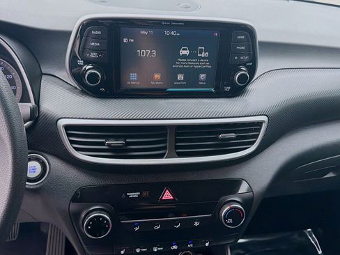 Used 2021 Hyundai Tucson Value w/ Winter Weather Package FWD image 10