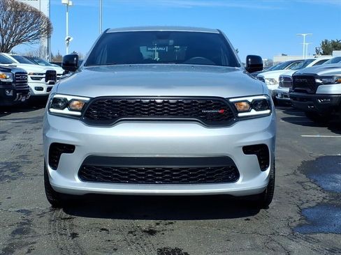 Used 2025 Dodge Durango GT image 2
