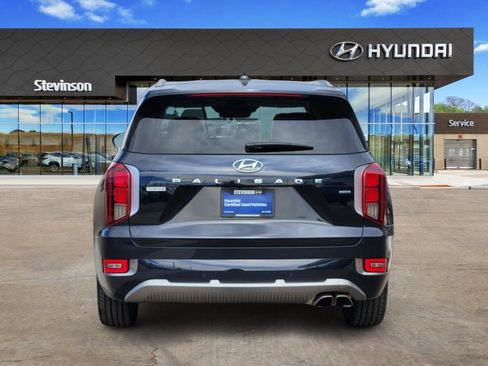 Used 2022 Hyundai Palisade Calligraphy image 3