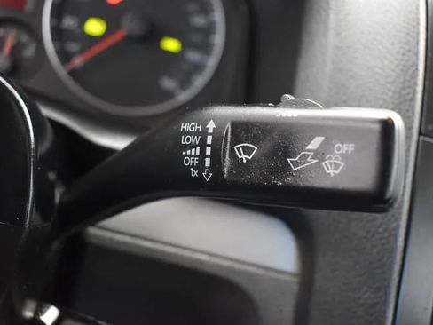 Used 2008 Volkswagen Jetta SE FWD image 24