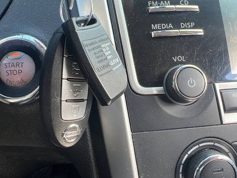 Used 2016 Nissan Altima 2.5 SR image 23