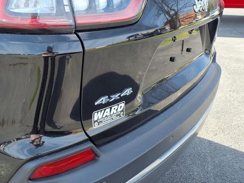 Used 2019 Jeep Cherokee Limited w/ Luxury Group image 22