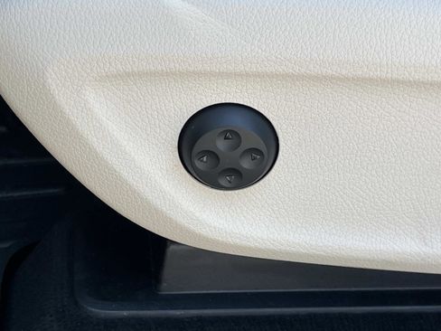 Certified 2021 Mercedes-Benz GLE 350 4MATIC image 24