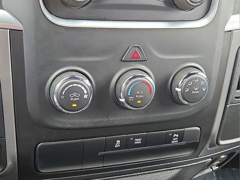 Used 2024 RAM 1500 Classic Warlock image 27