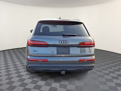Used 2024 Audi Q7 3.0T Prestige image 7