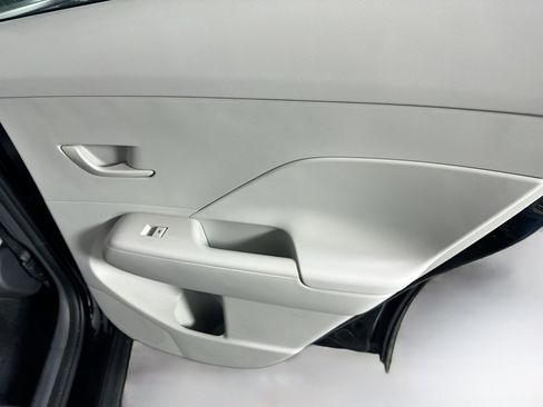 Used 2025 Hyundai Kona SEL image 28