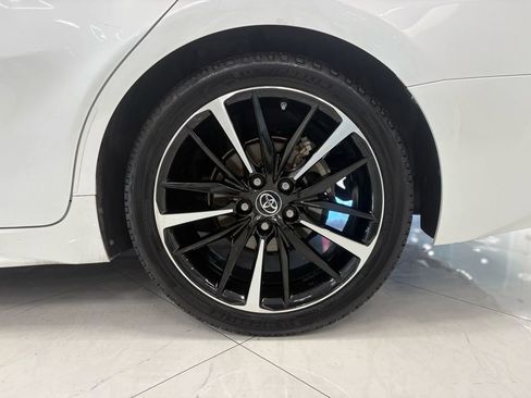 Used 2019 Toyota Camry XSE image 39