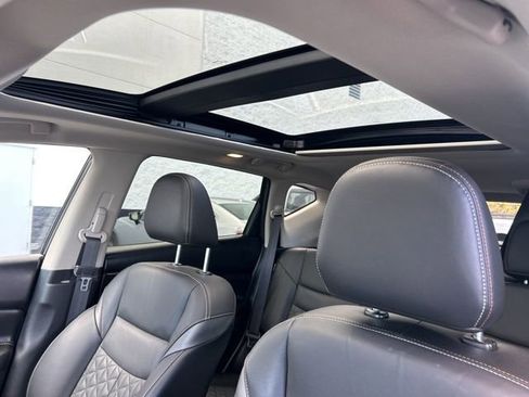 Used 2023 Nissan Murano Platinum w/ Cargo Package image 24