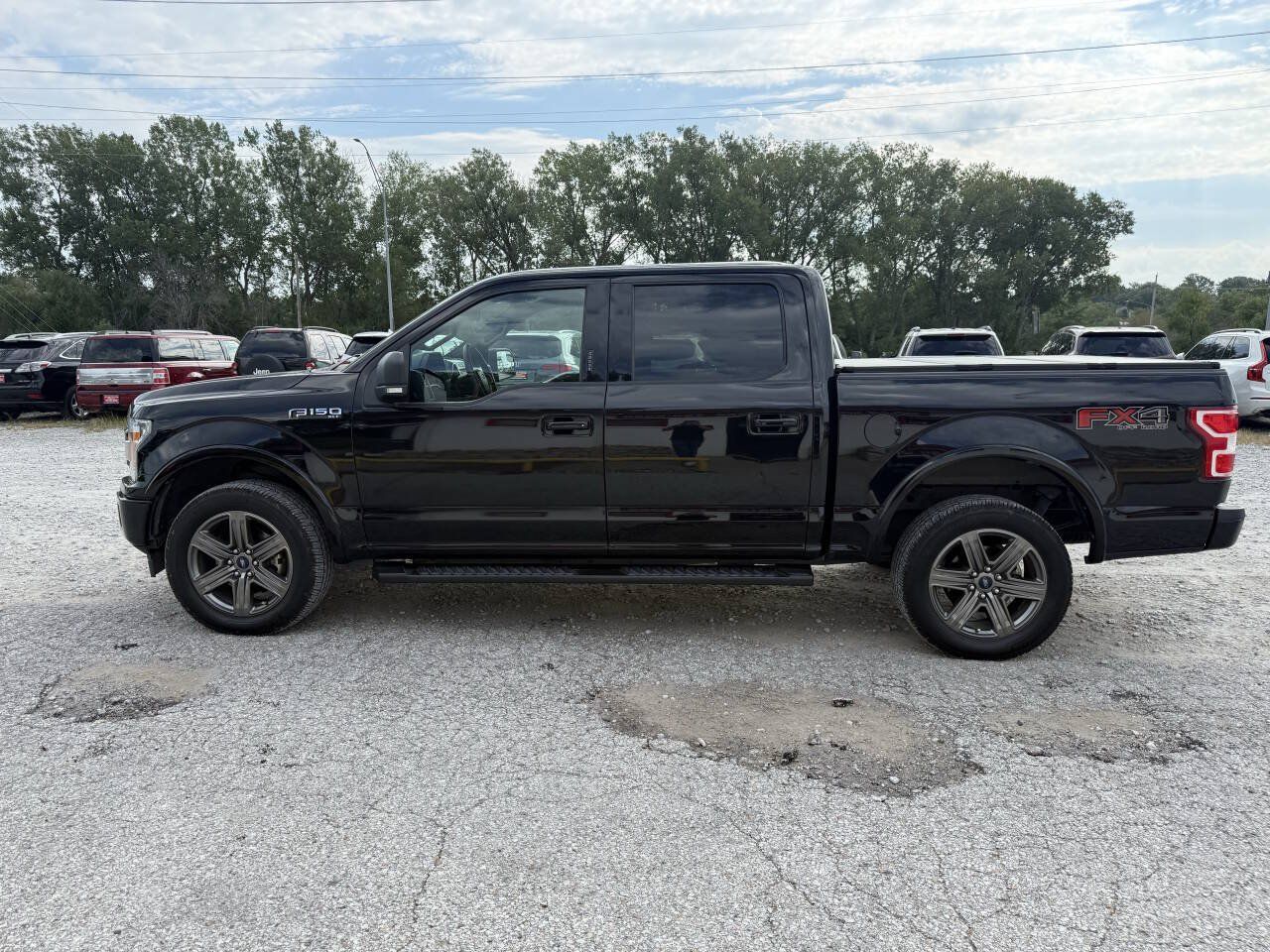Used 2020 Ford F150 XLT w/ Equipment Group 302A Luxury AWD/4WD image 6