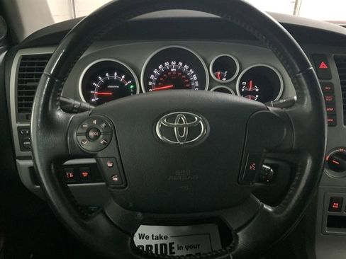 Used 2011 Toyota Tundra Limited w/ Memory Pkg AWD/4WD image 23