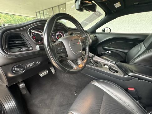 Used 2023 Dodge Challenger SXT w/ Plus Package RWD image 10