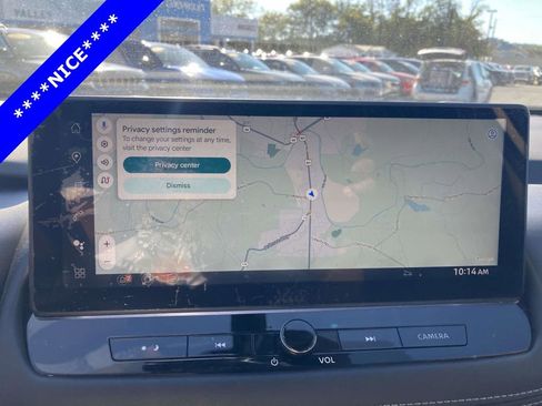 Used 2024 Nissan Rogue SL FWD image 18