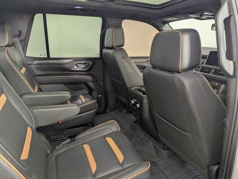 Used 2023 GMC Yukon AT4 w/ Technology Package AWD/4WD image 20