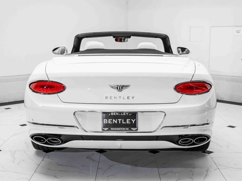 Certified 2022 Bentley Continental GT image 10