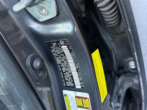Used 2010 Toyota Corolla S FWD image 25