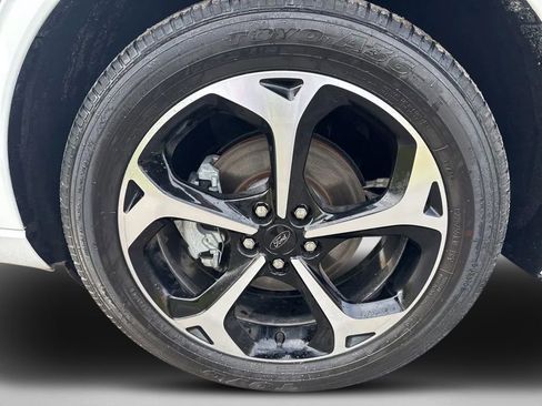 Used 2023 Ford Escape ST-Line Select image 10