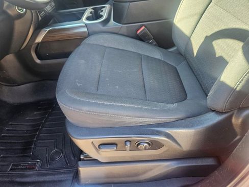 Used 2022 Chevrolet Silverado 2500 LT w/ Convenience Package image 14