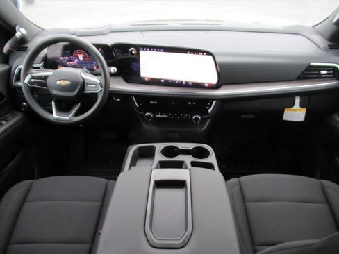 New 2025 Chevrolet Tahoe 2WD image 13