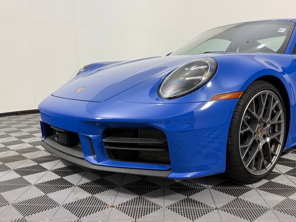 Certified 2025 Porsche 911 Carrera S RWD image 11