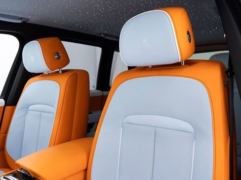 New 2026 Rolls-Royce Cullinan Black Badge image 17