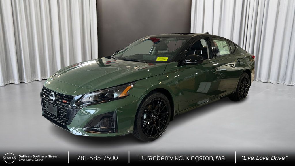 New 2026 Nissan Altima 2.5 SR w/ SR Midnight Edition Package AWD/4WD image 1